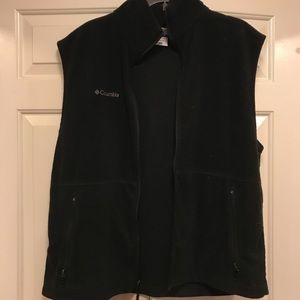 Columbia vest- Men’s size L